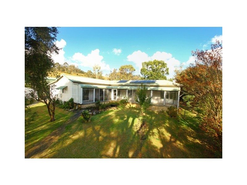 1402 Bucketts Way, Stroud NSW 2425