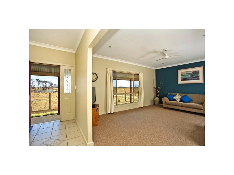 125 McClymonts Swamp Rd, Wallalong NSW 2320