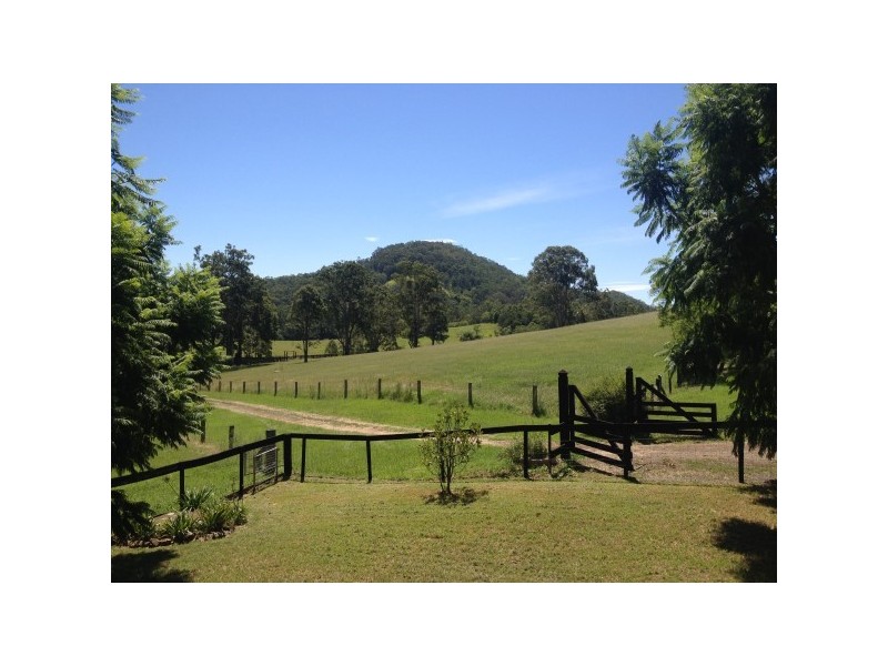 102 Johnsons Creek Rd, Stroud NSW 2425