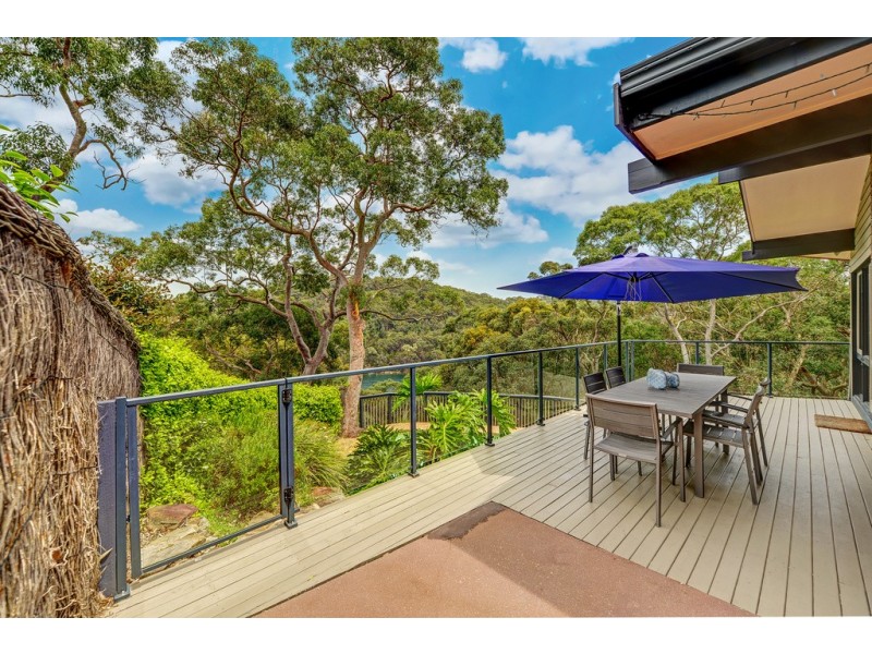 8 Cherry Place, Castle Cove NSW 2069