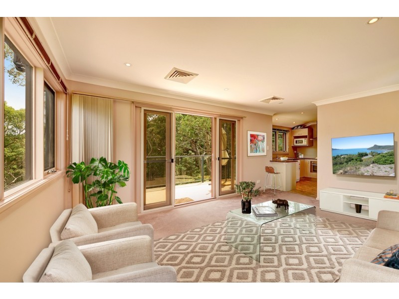 8 Cherry Place, Castle Cove NSW 2069