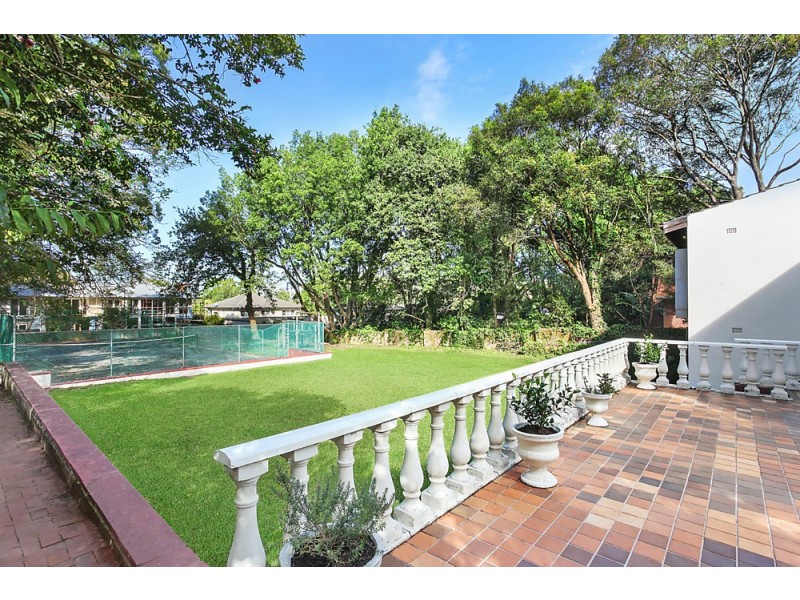 71 Douglas Street, St Ives NSW 2075