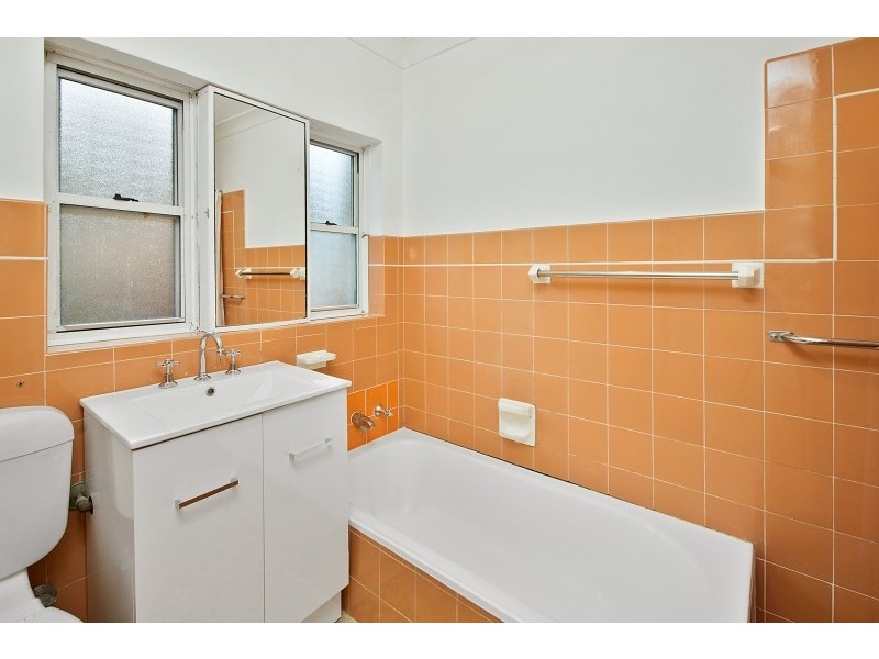 2/202 Penshurst Street, Willoughby NSW 2068