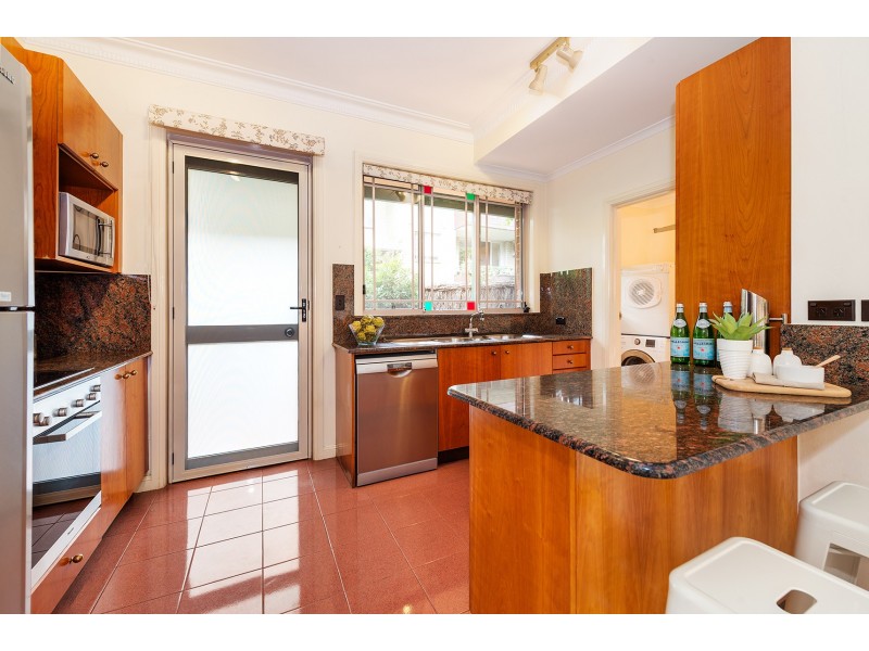 10/4-6 Eric Road, Artarmon NSW 2064