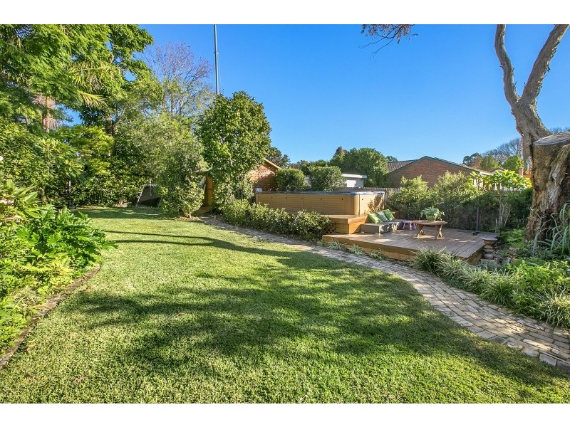 52 Laurel Street, Willoughby NSW 2068