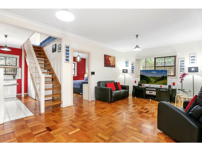 15 Strathmore Parade, Roseville NSW 2069