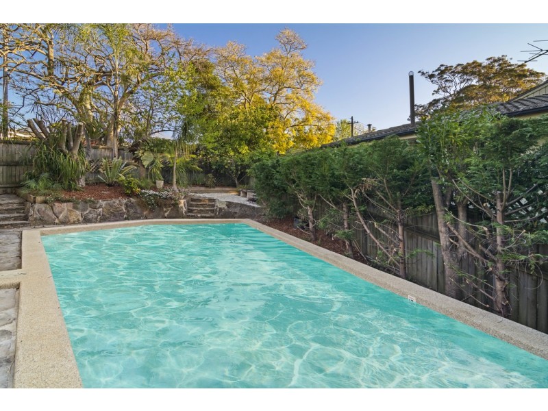 12 Alvona Avenue, St Ives NSW 2075