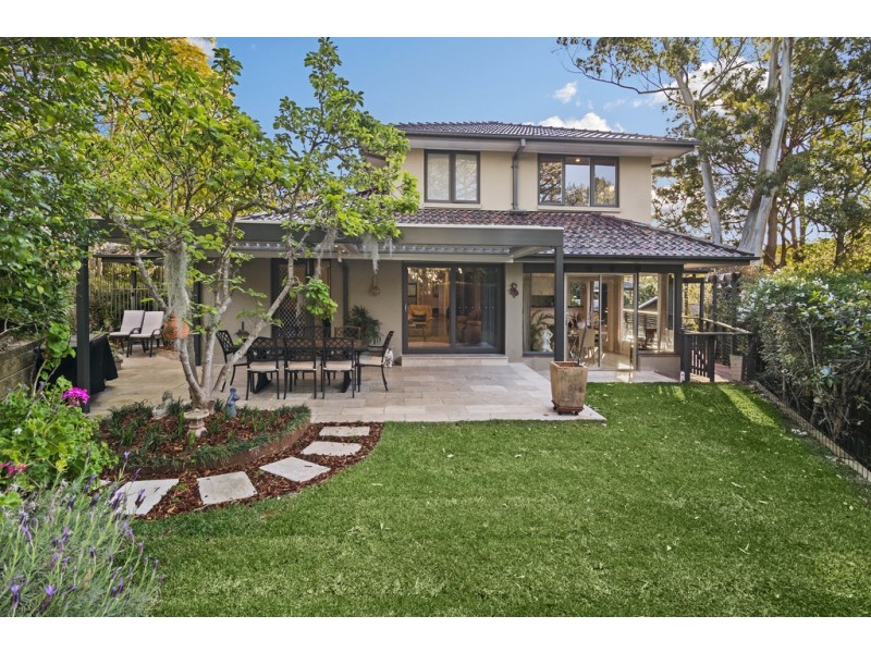 12 Alvona Avenue, St Ives NSW 2075