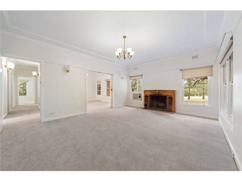 10 Echo Street, Roseville NSW 2069