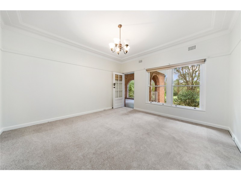 10 Echo Street, Roseville NSW 2069