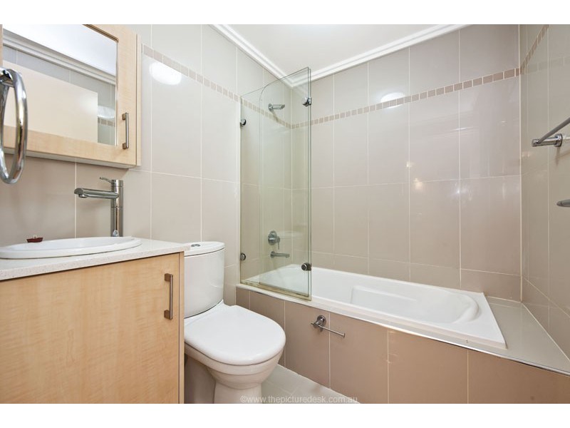 9/77 Stanley Street, Chatswood NSW 2067