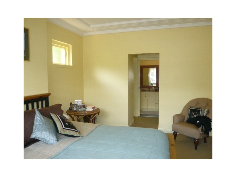 69 Fourth Avenue, Willoughby NSW 2068