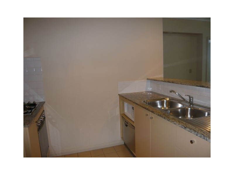 902/2A Help Street, Chatswood NSW 2067