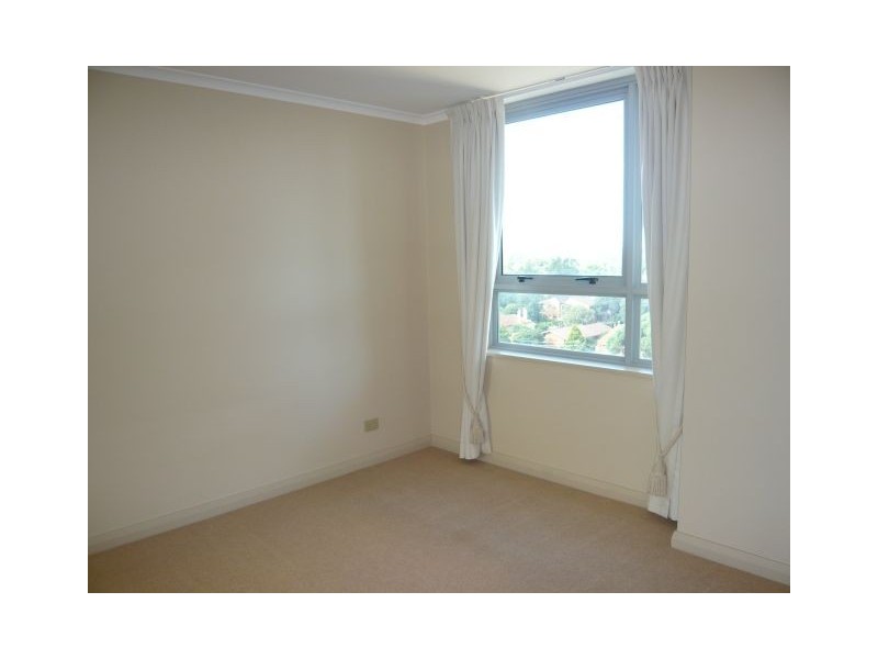 902/2A Help Street, Chatswood NSW 2067