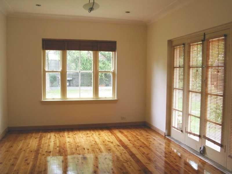 191 Eastern Valley Way, Middle Cove NSW 2068