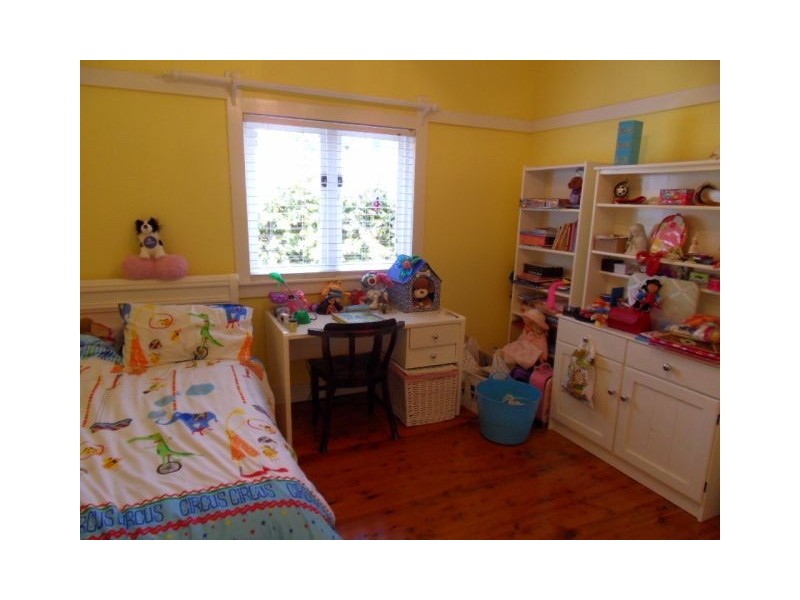 16 Glover Street, Willoughby NSW 2068