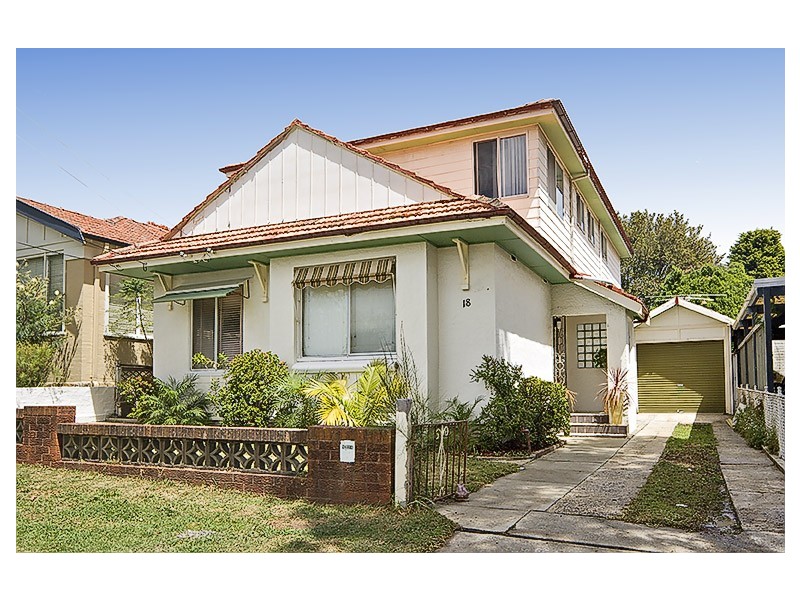 18 Fourth Avenue, Willoughby NSW 2068