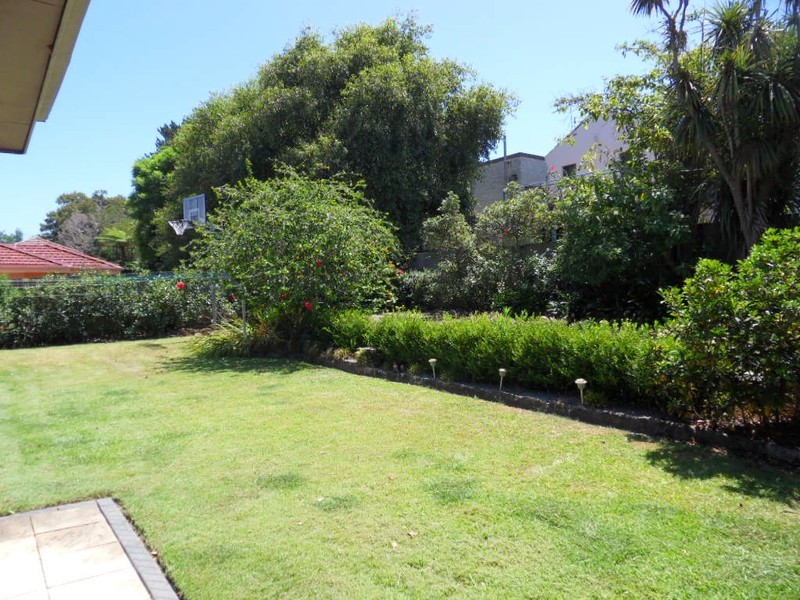 7 Morotai Crescent, Castlecrag NSW 2068