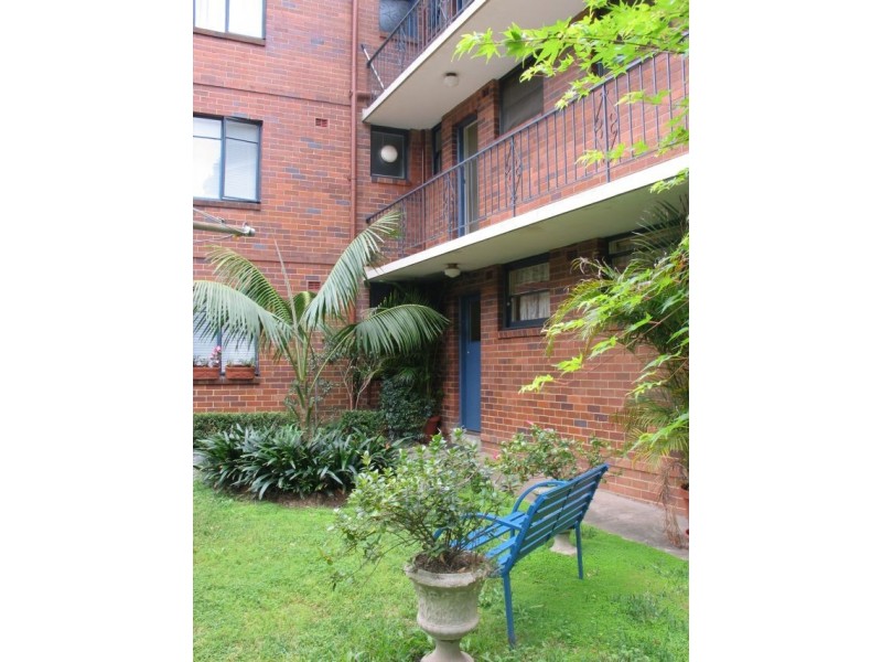 2/15 Rosalind Street, Cammeray NSW 2062