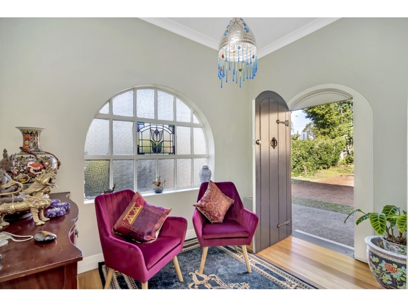 106 Eastern Valley Way, Willoughby NSW 2068