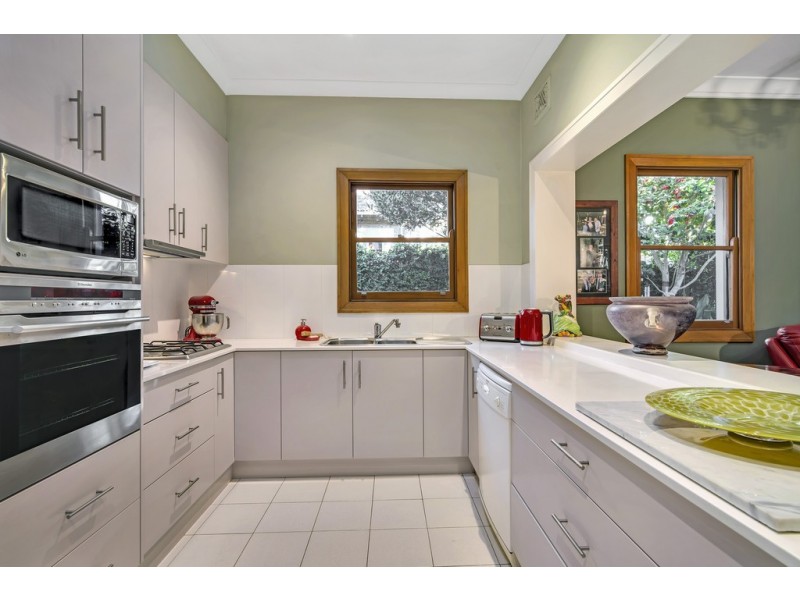 106 Eastern Valley Way, Willoughby NSW 2068