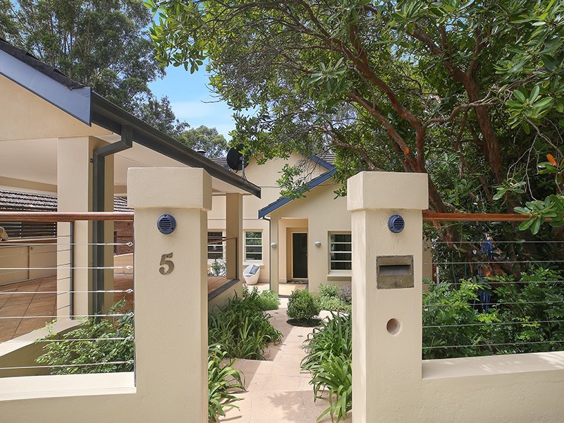 5 Rothwell Crescent, Lane Cove NSW 2066
