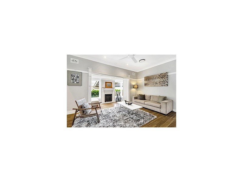 109 Eastern Valley Way, Castlecrag NSW 2068