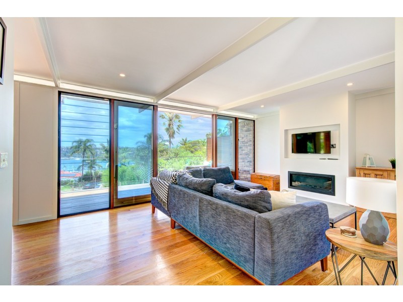 70 Peronne Avenue, Clontarf NSW 2093