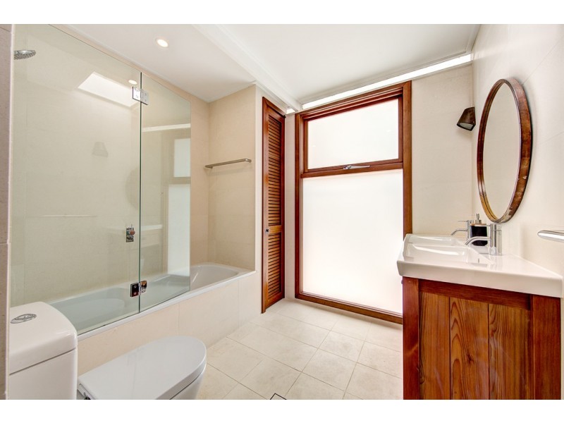 70 Peronne Avenue, Clontarf NSW 2093