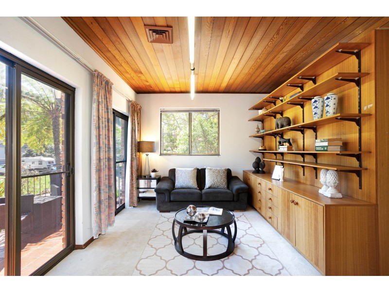 60 Dorset Drive, St Ives NSW 2075