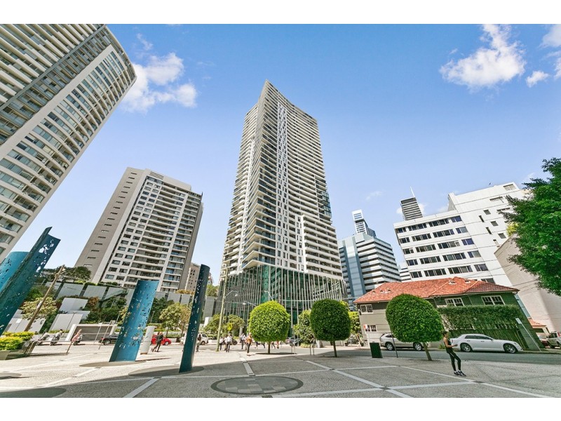 2201/7 Railway Street, Chatswood NSW 2067