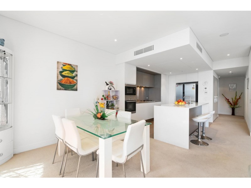 2201/7 Railway Street, Chatswood NSW 2067