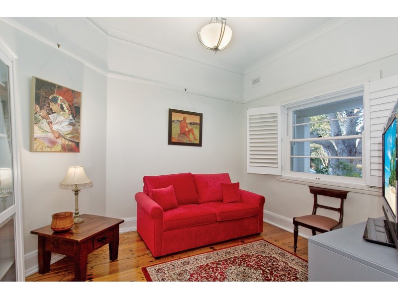 8 Wallace Street, Willoughby NSW 2068