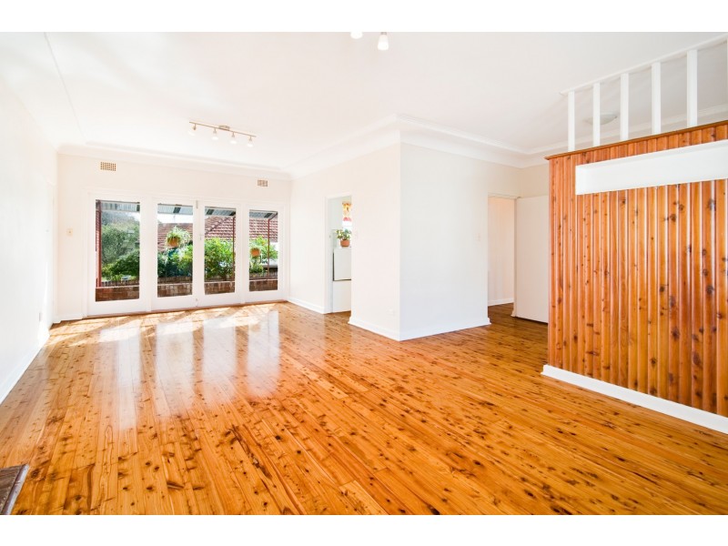 5 Waratah Street, Roseville NSW 2069