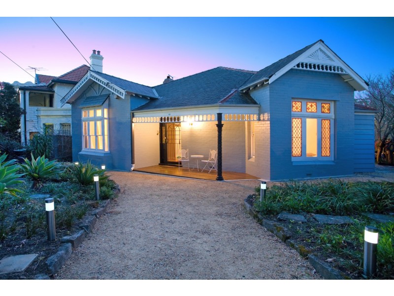 17 Centennial Avenue, Chatswood NSW 2067