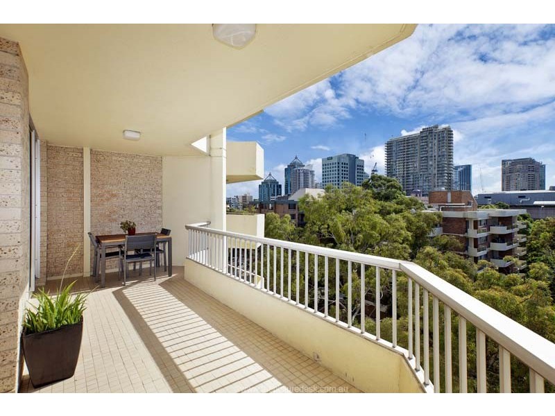 39/25 Johnson Street, Chatswood NSW 2067