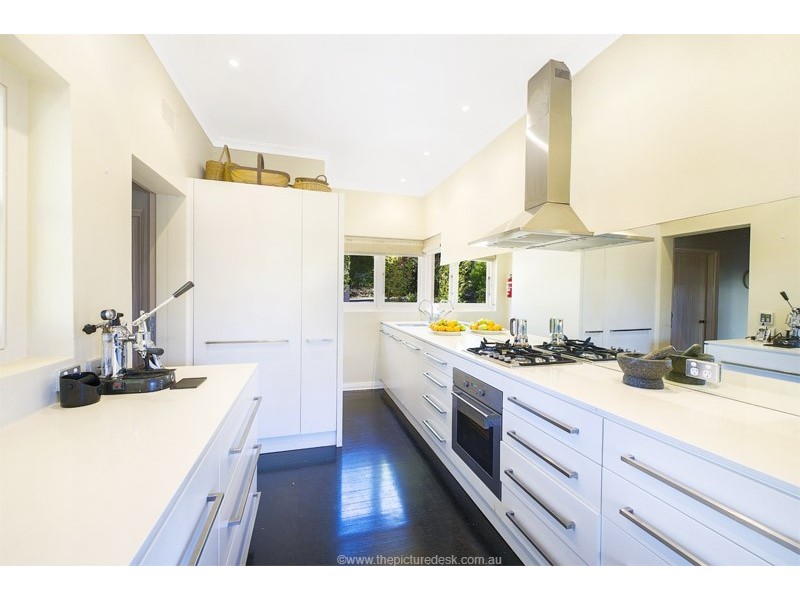 1 The Bastion, Castlecrag NSW 2068