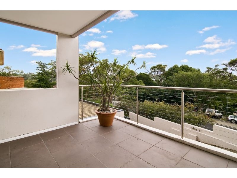 278 Eastern Valley Way, Middle Cove NSW 2068