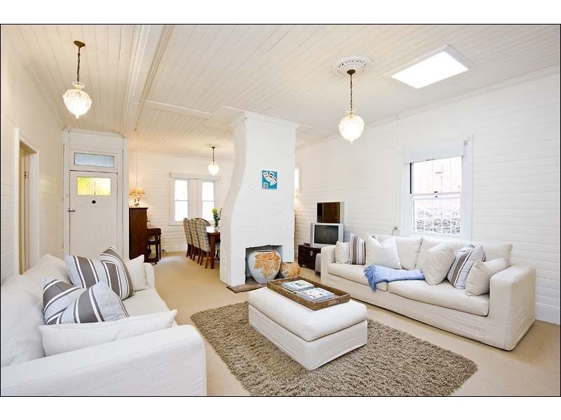 9 Sailors Bay Road, Willoughby NSW 2068