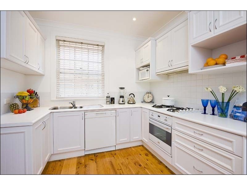 9 Sailors Bay Road, Willoughby NSW 2068