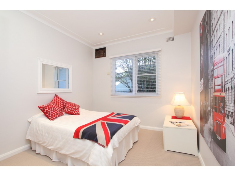 38 Glover Street, Willoughby NSW 2068