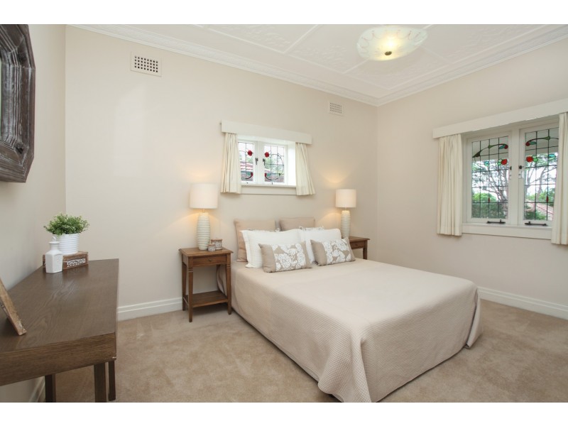 80 Tyneside Avenue, Willoughby NSW 2068