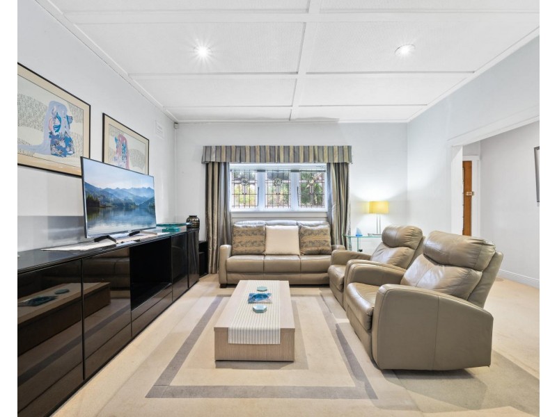 30A Laurel Street, Willoughby NSW 2068