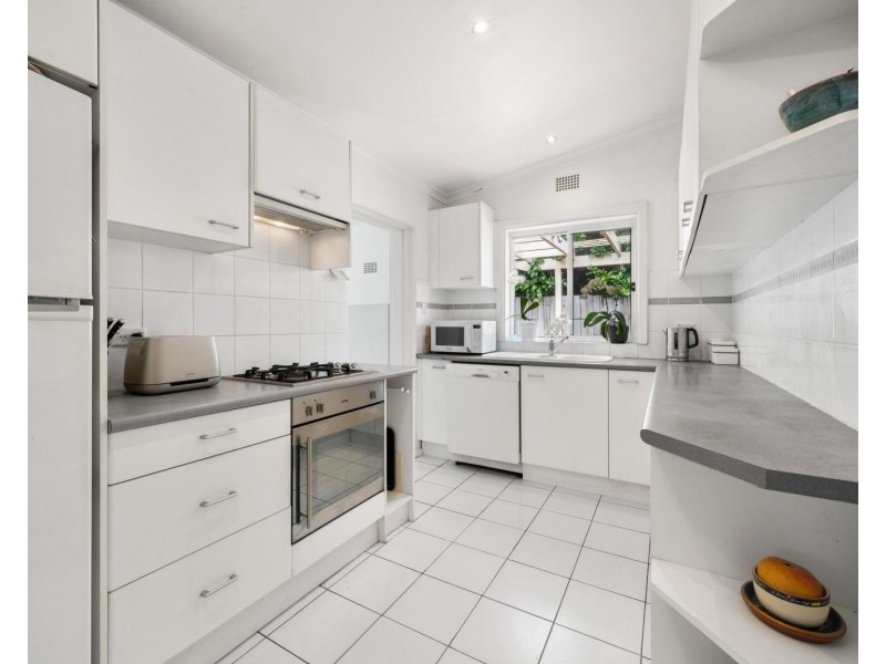 30A Laurel Street, Willoughby NSW 2068