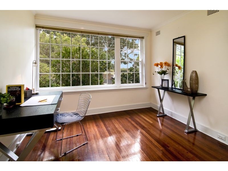 18 Warrane Road, Willoughby NSW 2068