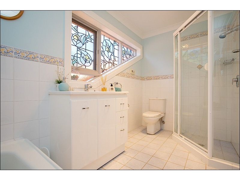 8 Hollywood Crescent, Willoughby NSW 2068