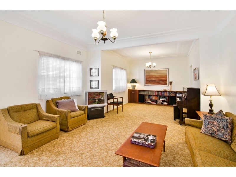 185 Fullers Road, Chatswood NSW 2067