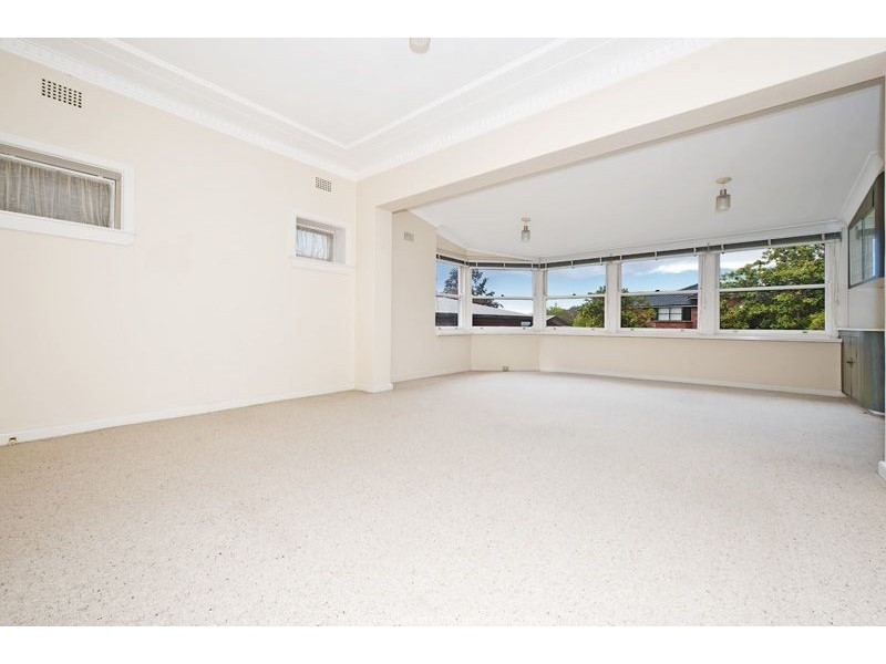 35  Tyneside Avenue, Willoughby NSW 2068