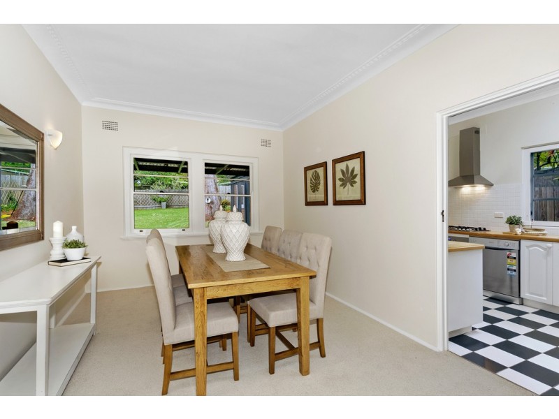 28 De Villiers Avenue, Chatswood NSW 2067