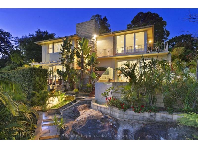 21 The Rampart, Castlecrag NSW 2068